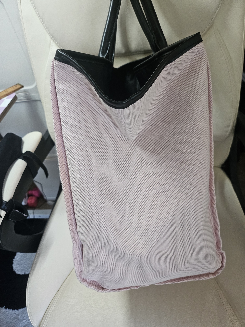 Victoria's Secret Pink Tote with Wing Graphic and Black Trim - Picture 7 of 9